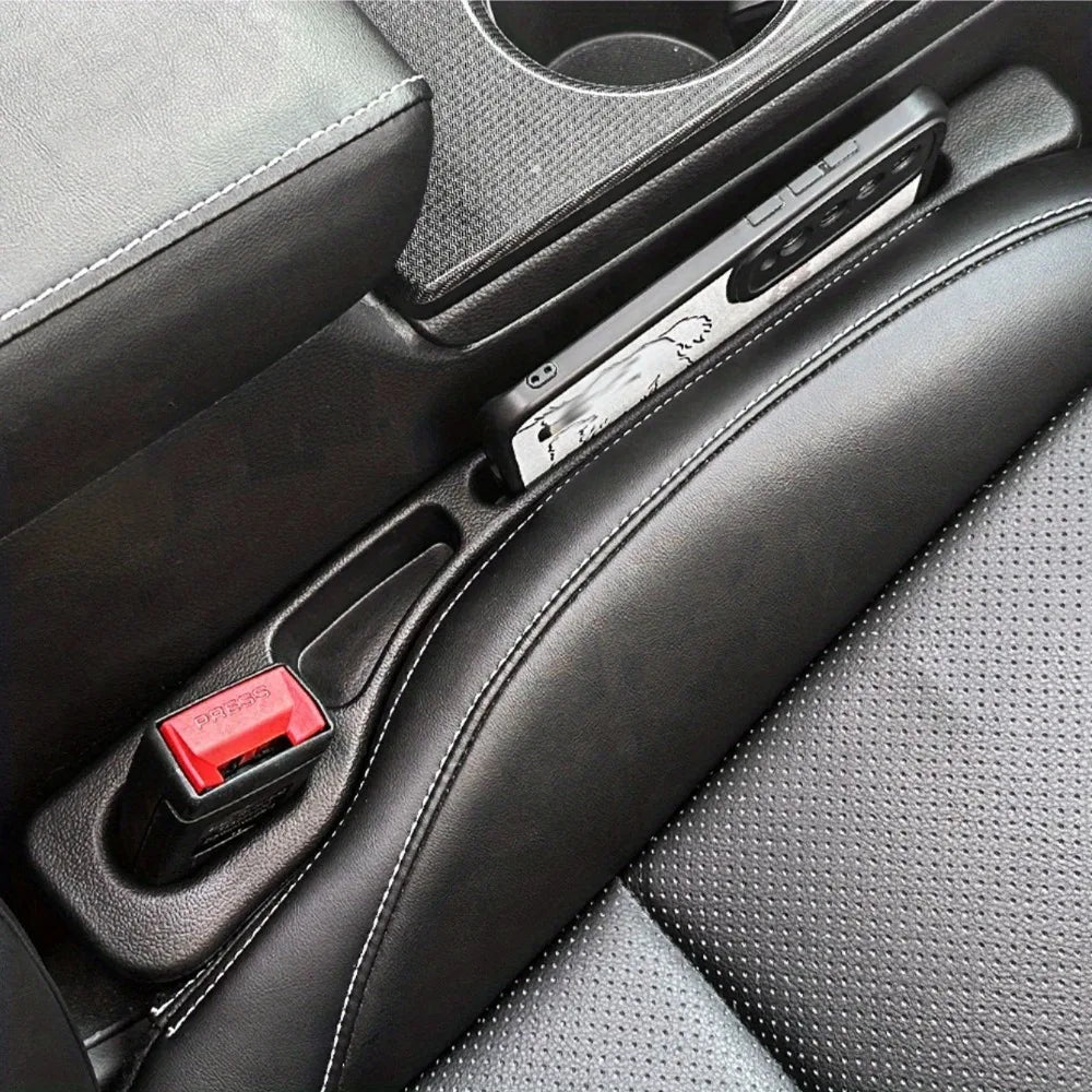 Seat-gap storage for small items